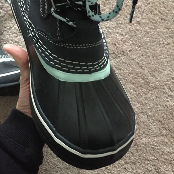 L.L. Bean Winter Snow Boots - Picture 4 of 8